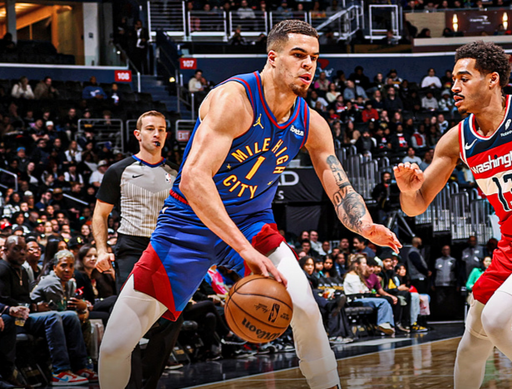 乐竟app -棒球赛场再起风云：东城赤兔队惊险晋级关中火箭队，赛场气氛火爆赛场纪律更严谨(太阳送热火7连败)