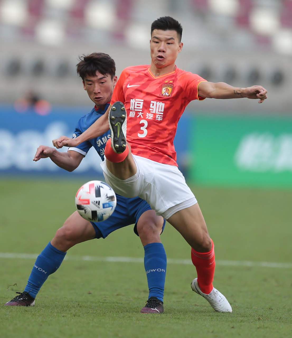 乐竟体育 -包含亚冠倒计时，桑托斯最后时刻完成体检，细节引发关注，气氛紧张，赛程密集仍需轮换的词条