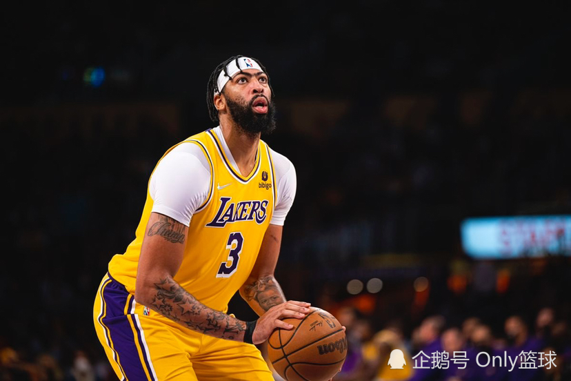 乐竟体育平台 -雷恩内部会议纪要流出：今夜战术微调，NBA季后赛使命明确，赛季目标并未改变(nba2023总决赛穆雷和文森特数据)