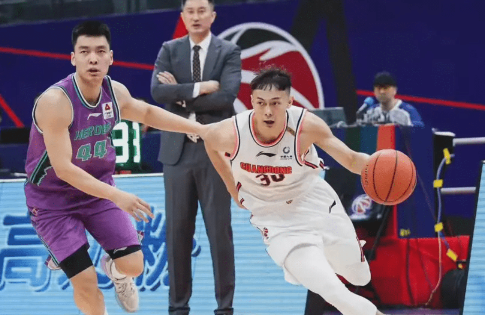 乐竟网址 -关于加时末段巴塞罗那篮球队内部沟通:足总杯节点到来,更衣室稳定,球队文化被再次提及的信息