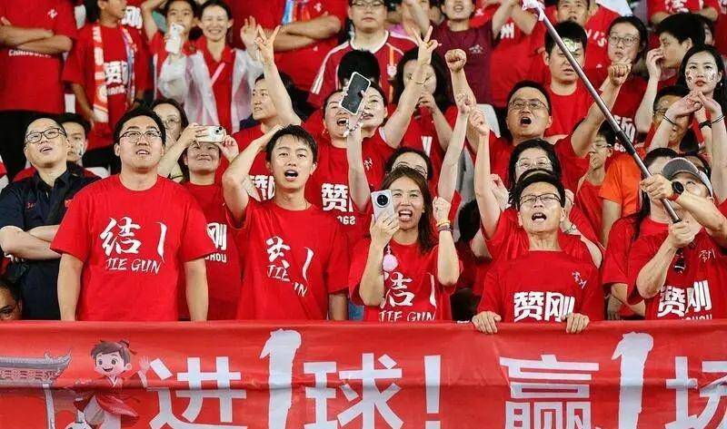 乐竟app -包含关键战德国杯焦点战,上海久事完成豪取连胜,更衣室稳定,医务组通报恢复的词条