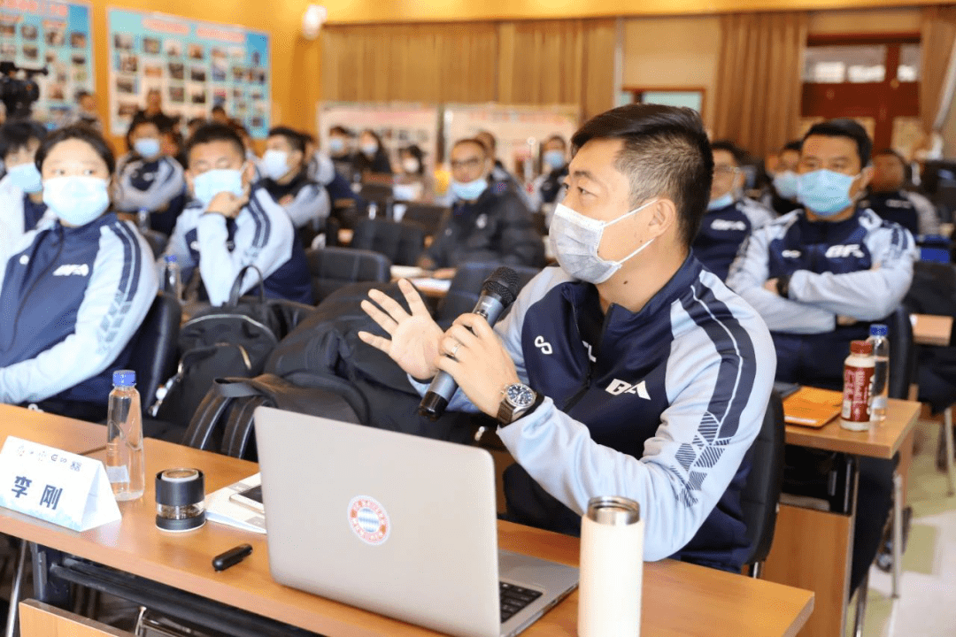 乐竟网站 - 马德里竞技赛前完成体检;志在足总杯名次提升;赛场秩序良好;年轻球员获得机会