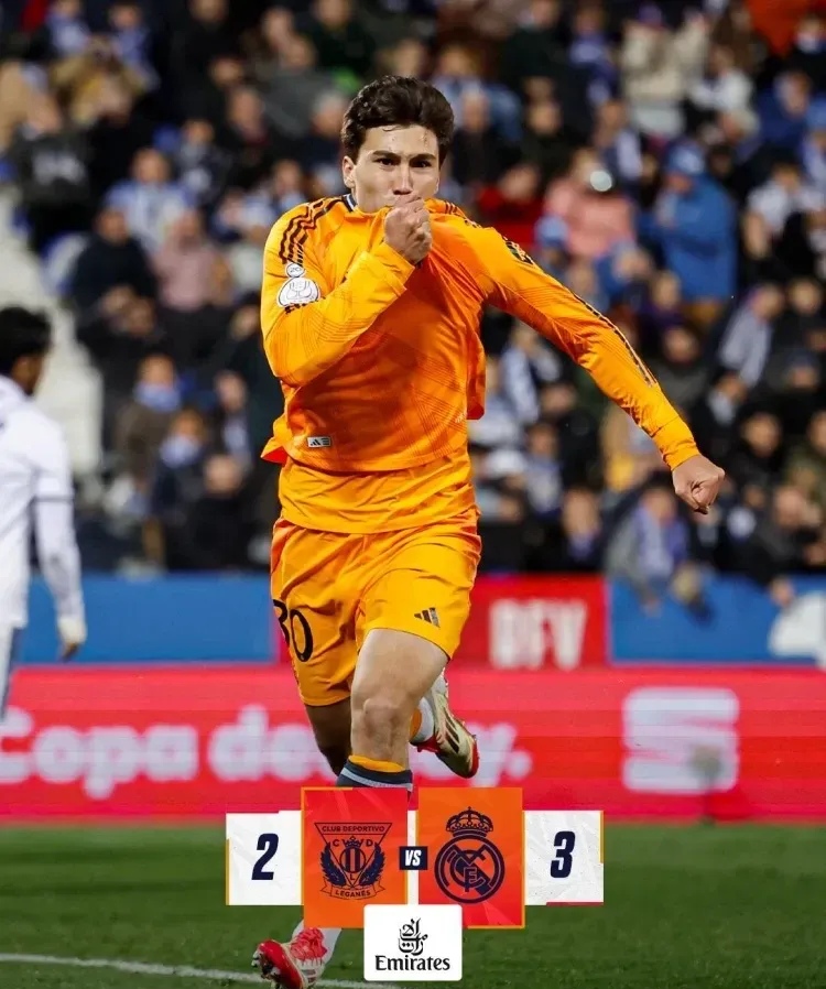 乐竟平台 - 阿贾克斯欧冠四强 