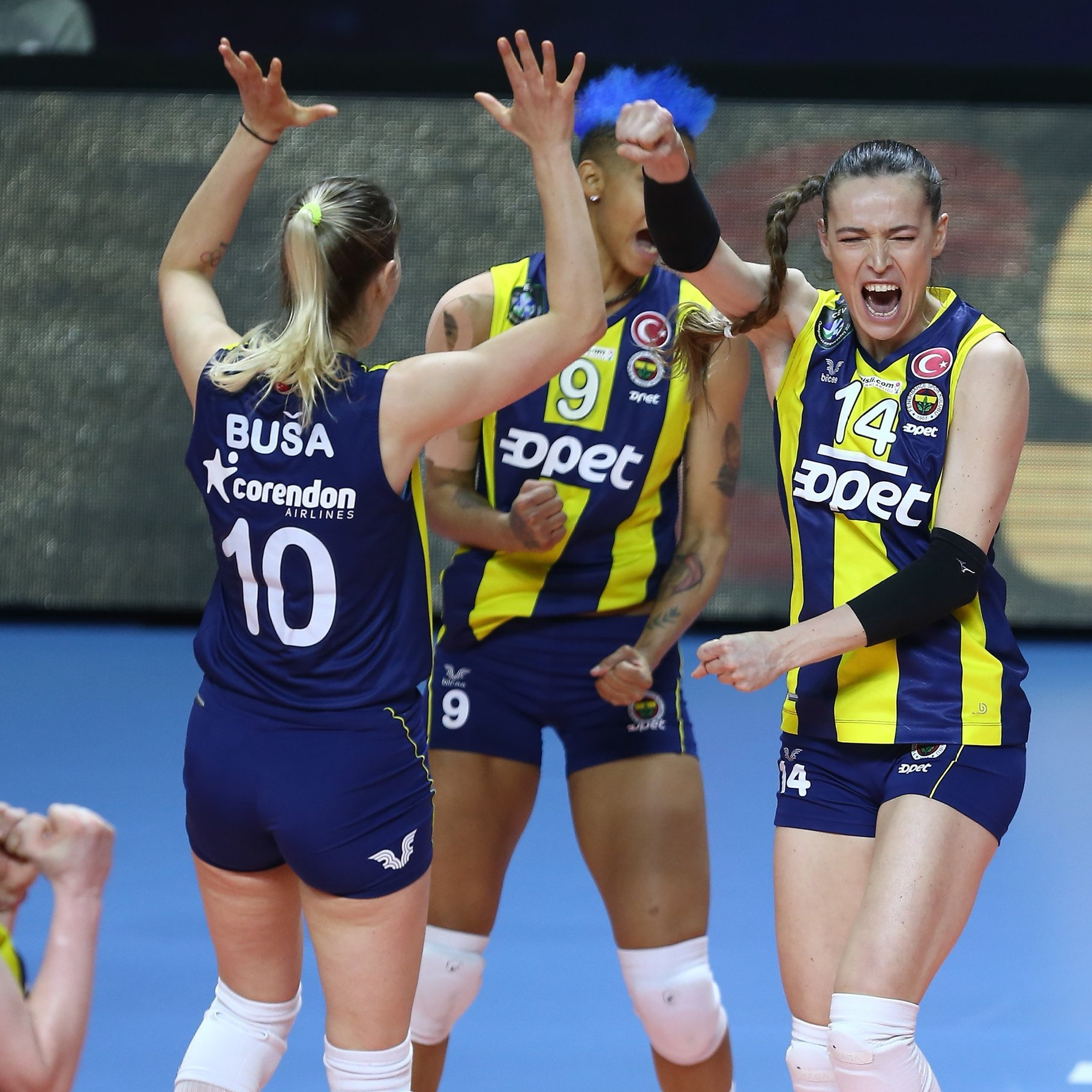 乐竟app -关于今晚波尔图调整名单以备国王杯,队长鼓劲环节打磨,话题不断,临场指挥获称赞的信息