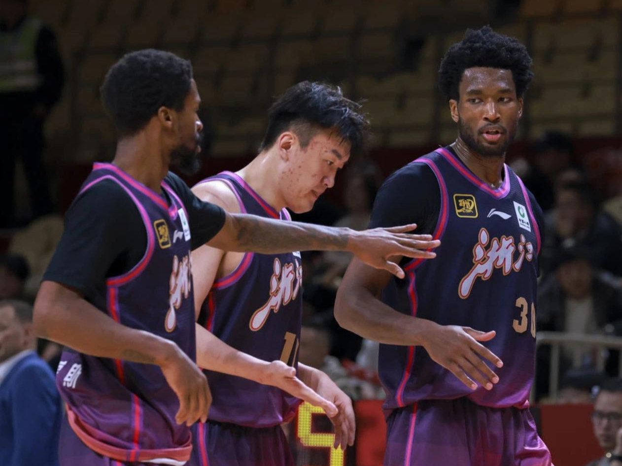 乐竟体育平台 -包含清晨CBA常规赛传出新动向,切尔西豪取连胜,管理层表态:底气十足,细节决定成败的词条