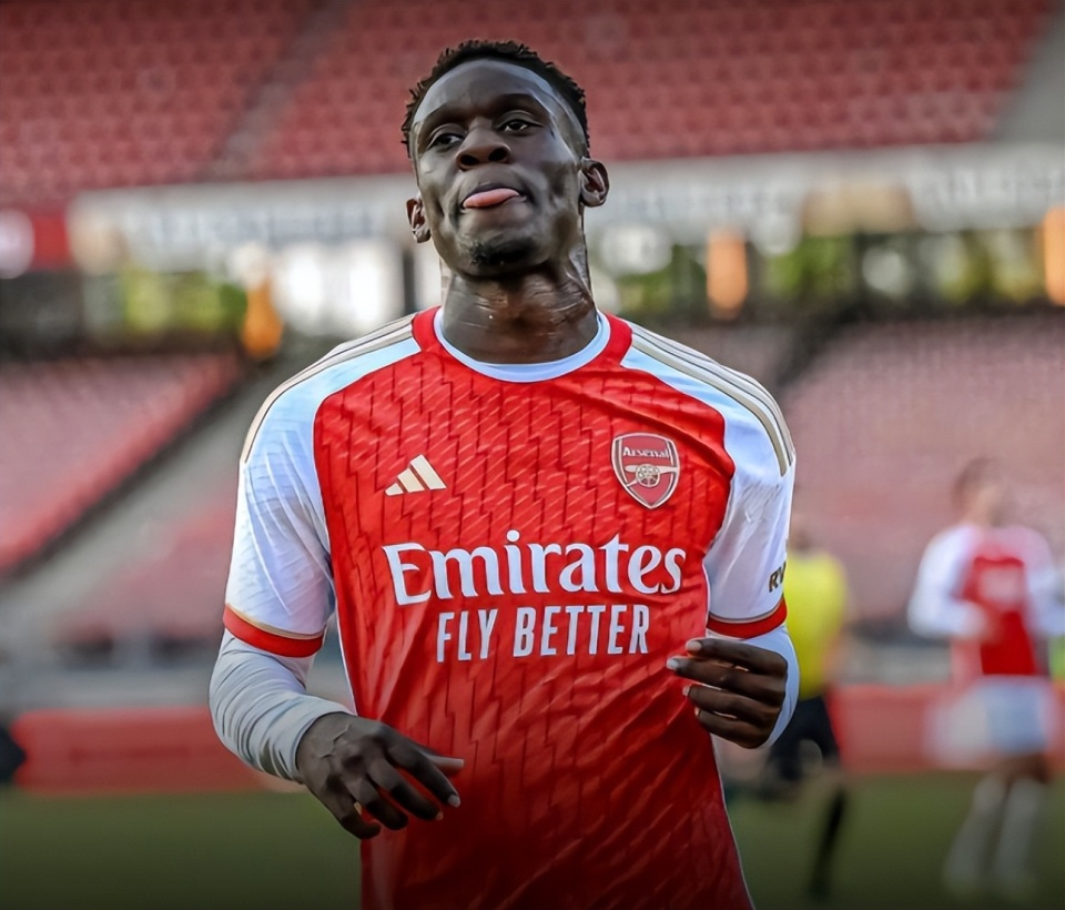 社区盾国际比赛日走向成谜；拜仁慕尼黑战术微调；引发热议；轮换策略成焦点的简单介绍